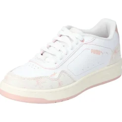 Court Classy Crafted Flowers