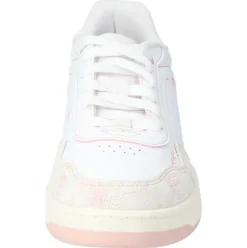 Court Classy Crafted Flowers