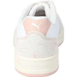 Court Classy Crafted Flowers