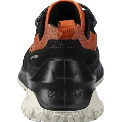 Ecco Ult-Trn M