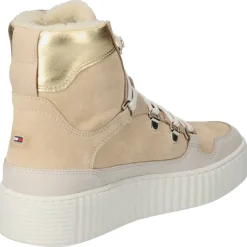 Feminine Outdoor Boot