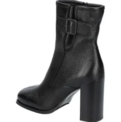 Heel Buckle Boot LTH