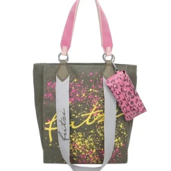 Izzy02 Limited Rock Muse Canva