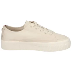 Monochromatic Vulc Sneaker