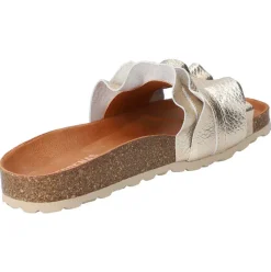 Rocio Nucleo Metal  Volante