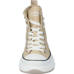 Sneaker hoch