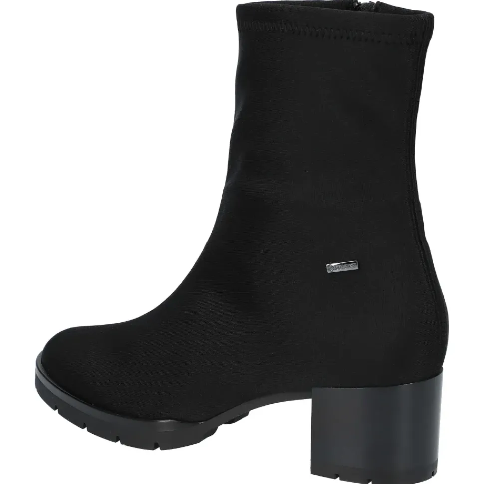 Stiefelette