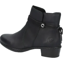 Stiefelette